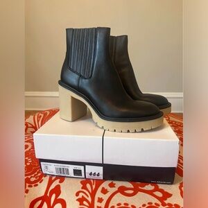 NIB - Dolce Vita Caster H2O Boot